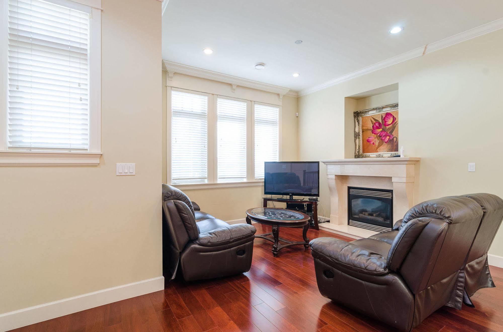 Bed and Breakfast Imperial House Burnaby Exteriér fotografie